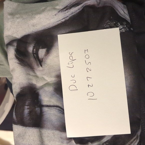 Dua Lipa Concert merch black tee shirt with beautiful graphic. XL - Picture 5 of 6